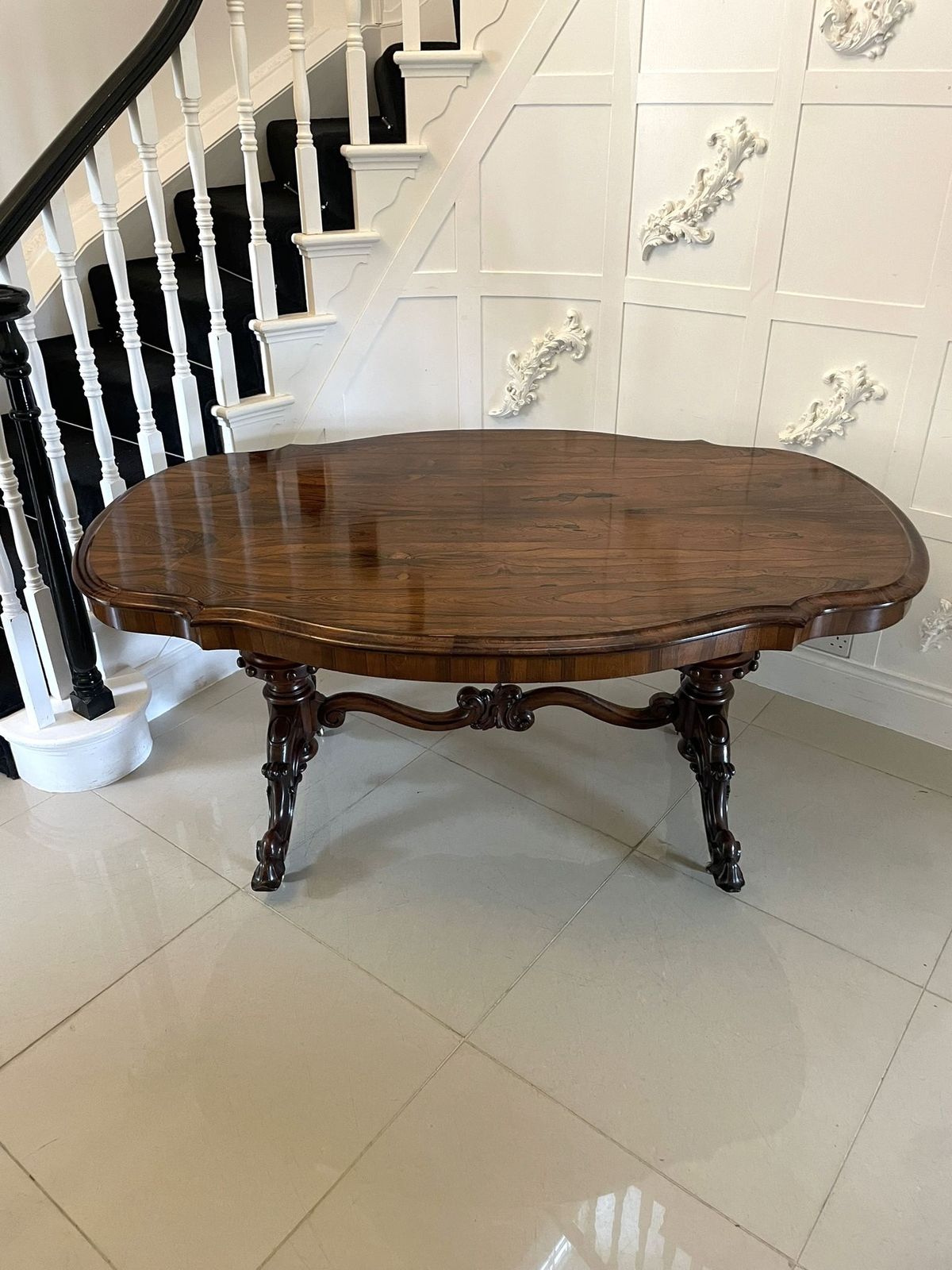 Outstanding Quality Large Antique 19th Century Rosewood Dining Table