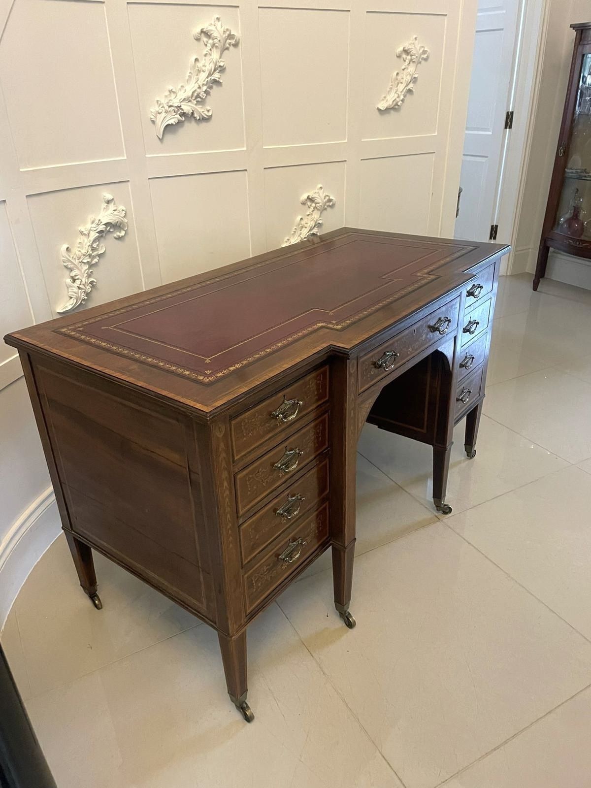 photo furniture Outstanding Quality Antique 19th Century Mahogany Inlaid Kneehole Desk By Edwards And Roberts
