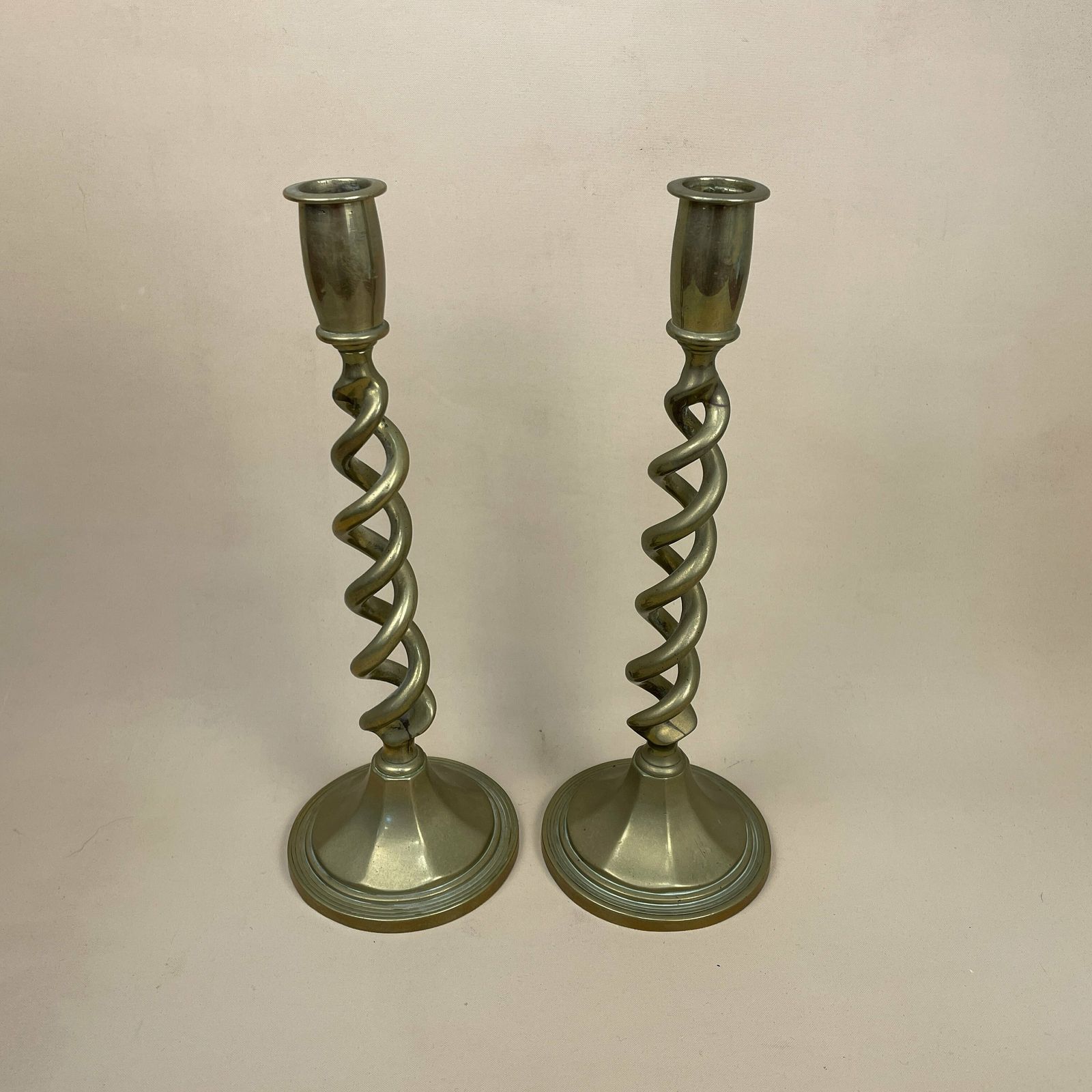 Antique Matching Pair Of Gold Brass Metal Candlestick Candle Stick Vintage Column Taper Dinner Candlesticks Twisted Twist Round Base