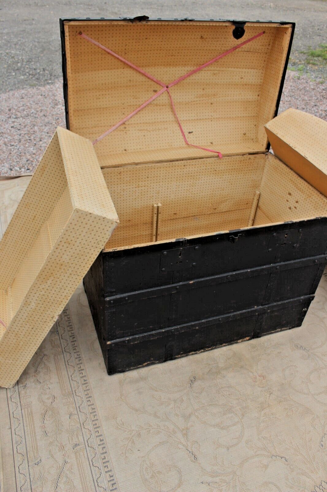 Antique Vintage Steamer Pirate Chest Travel Trunk Wooden Banded Domed Storage