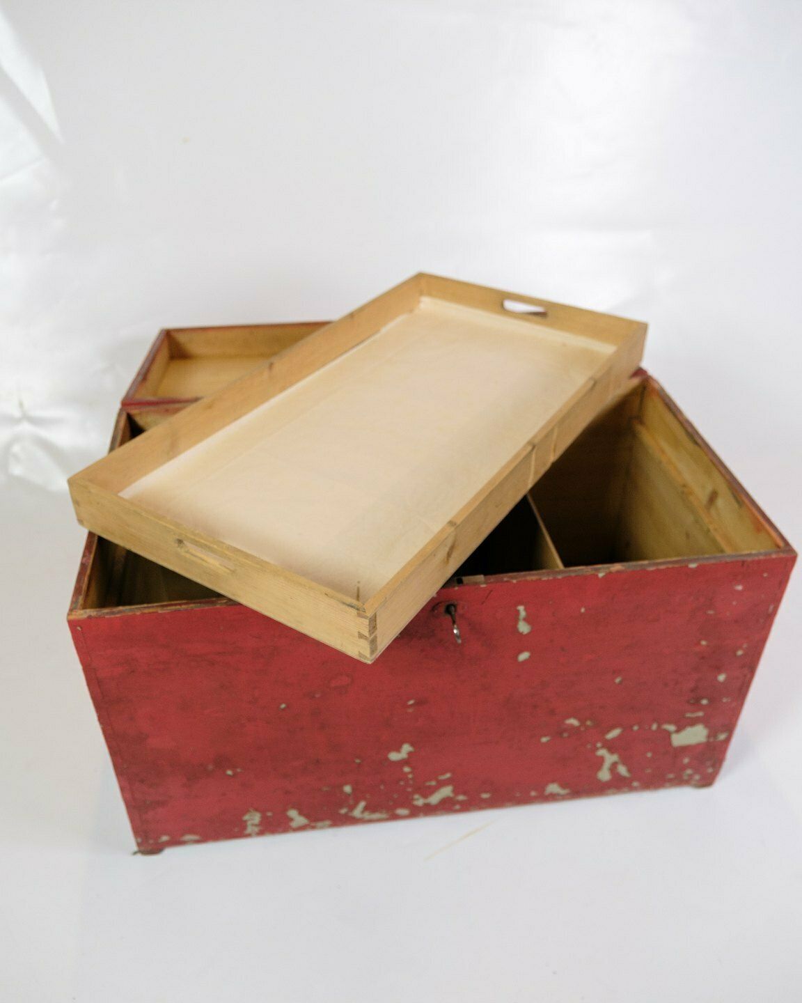 photo furniture Antique Red Painted Chest  With Storage Space From 1830