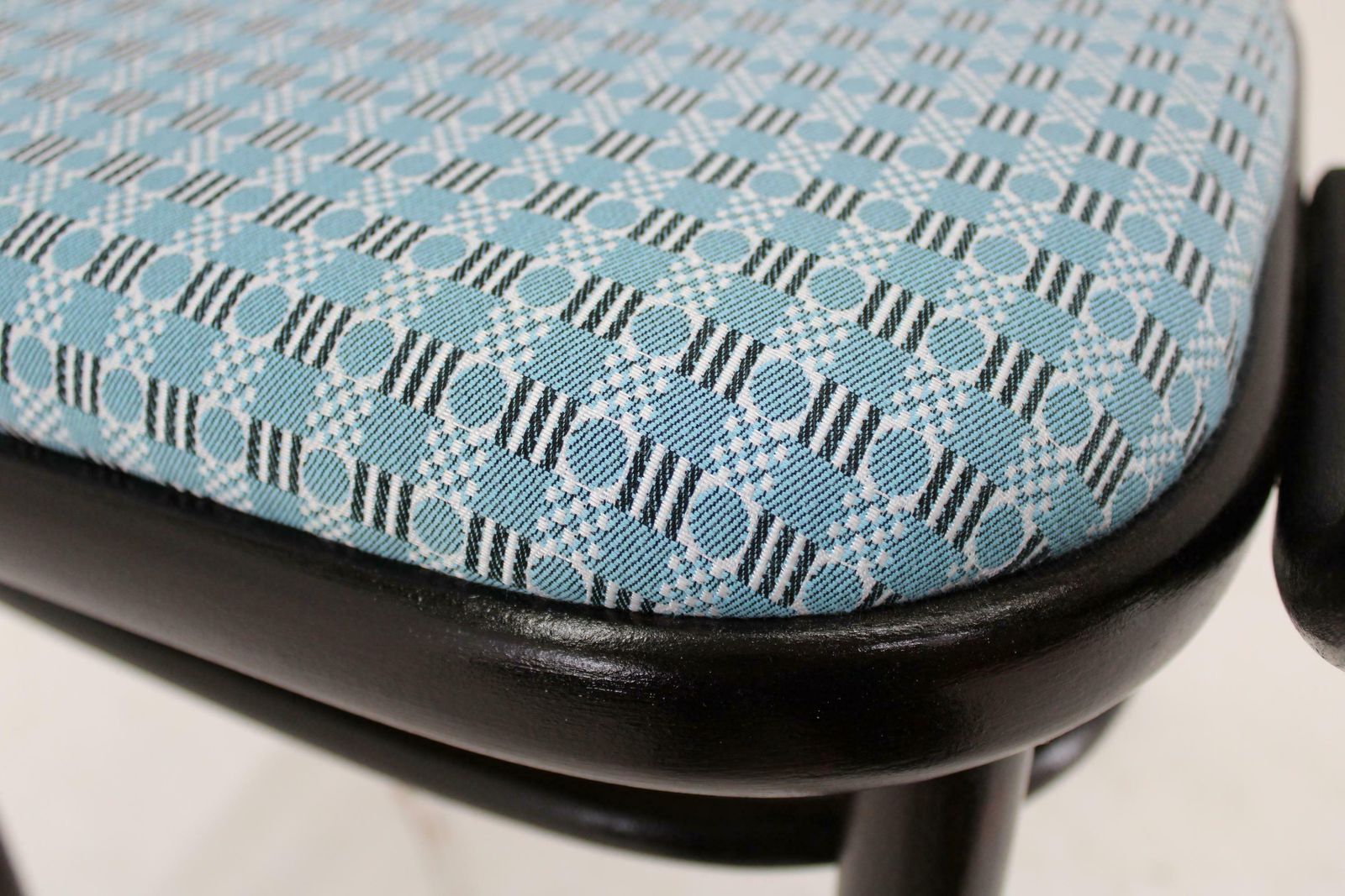 photo for sale 1970s Beech Bentwood Chair By Ton, Czechoslovakia