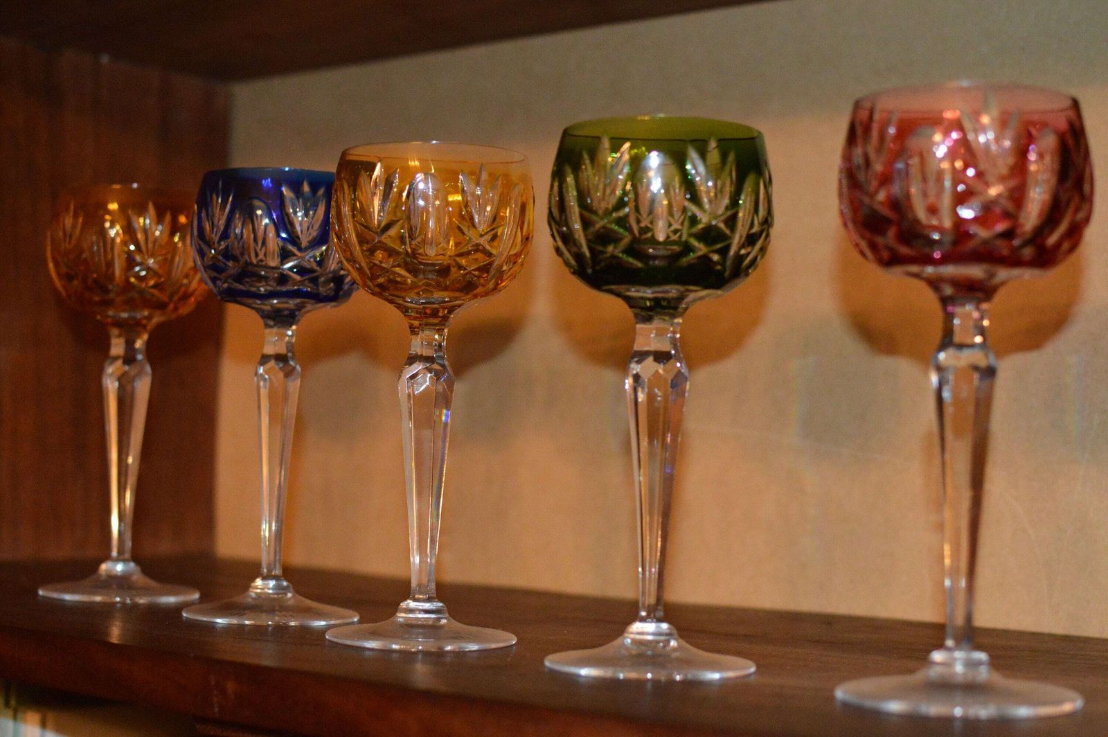 photo furniture 5 Crystal Wine Glass Color Wine Goblet | Cut Pattern By Nachtmann,