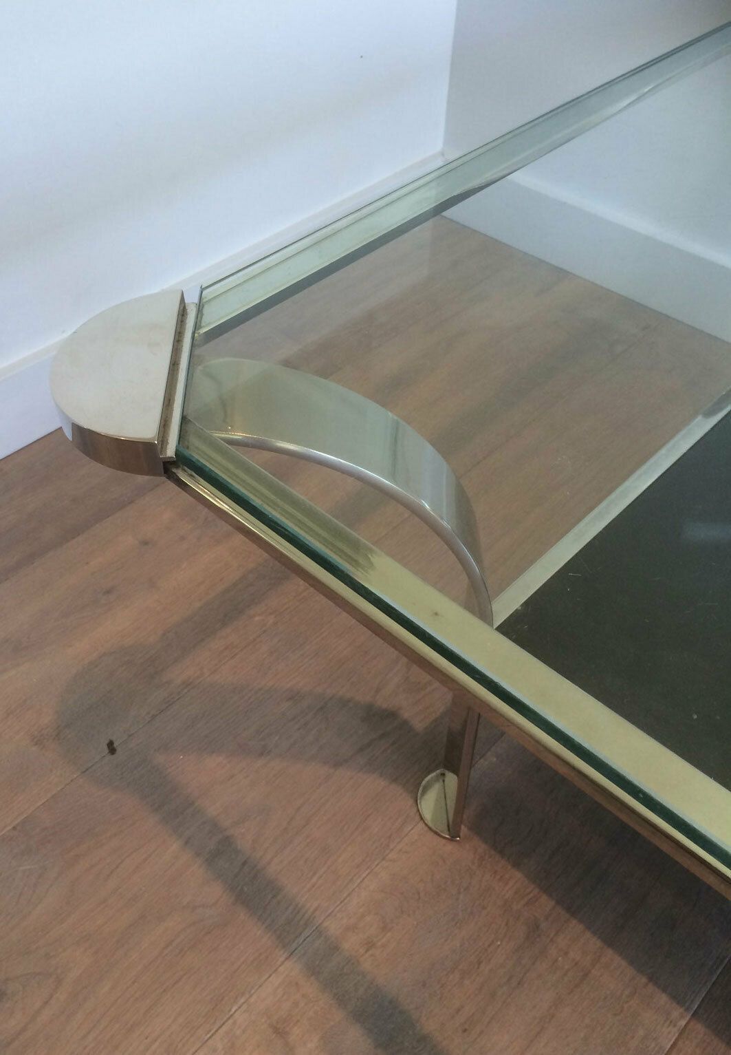 Important Designer Coffee Table In Chrome And Glass Trays photo 2450.0