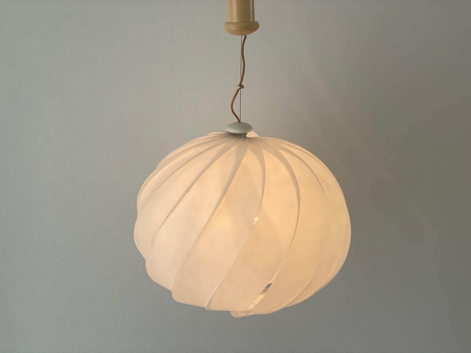 Italian Rare Xxl Pop Art Space Age Ceiling Lamp By Emanuele Ponzio For Guzzini , 1960s, Italy photo vintage