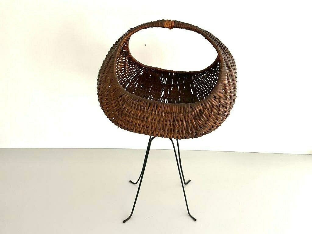 photo furniture Italian Design Wicker Floor Basket, 1960s, Italy