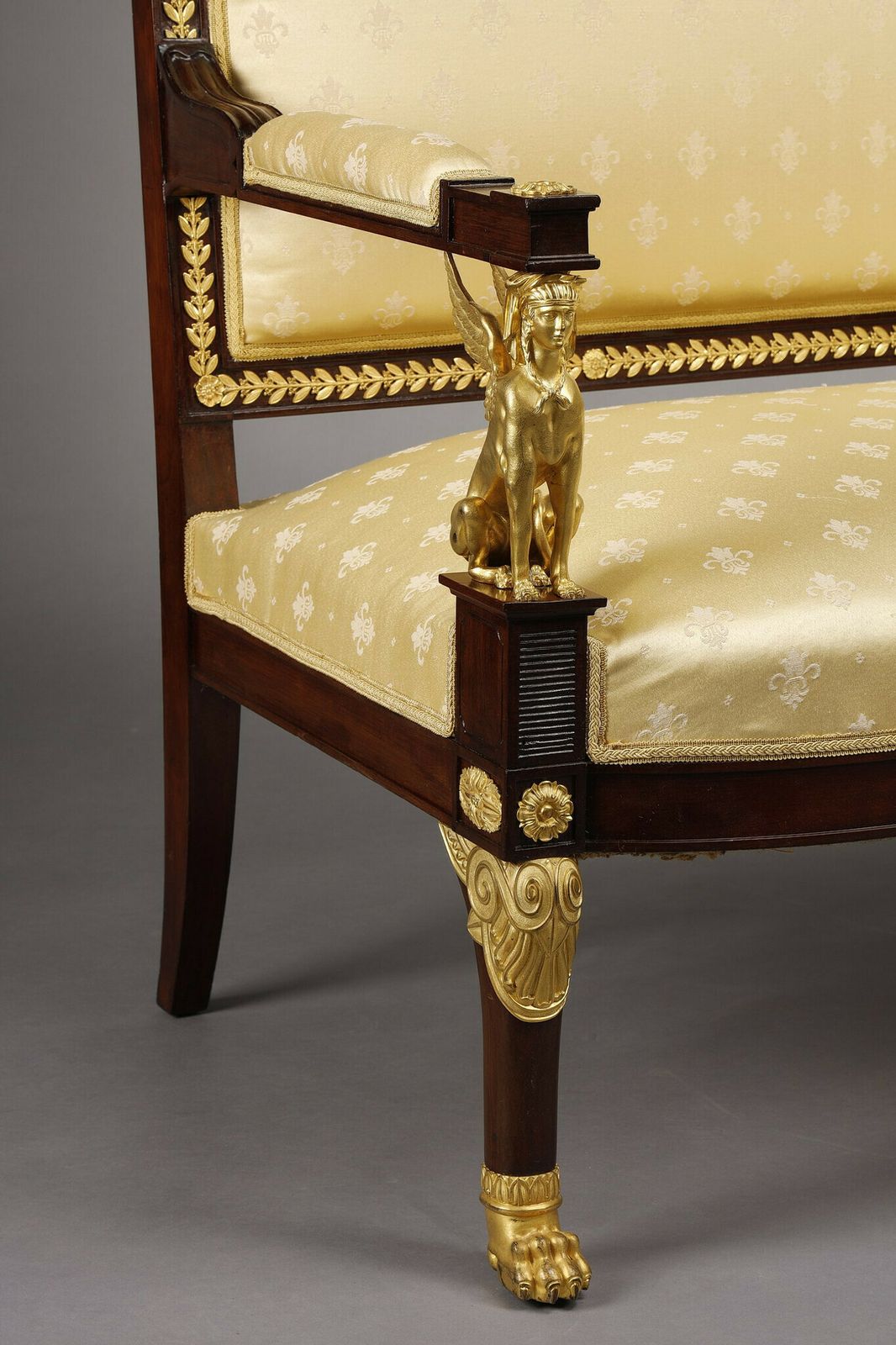 photo furniture A Majestic Empire Style Salon In Mahogany And Gilded Bronzes
