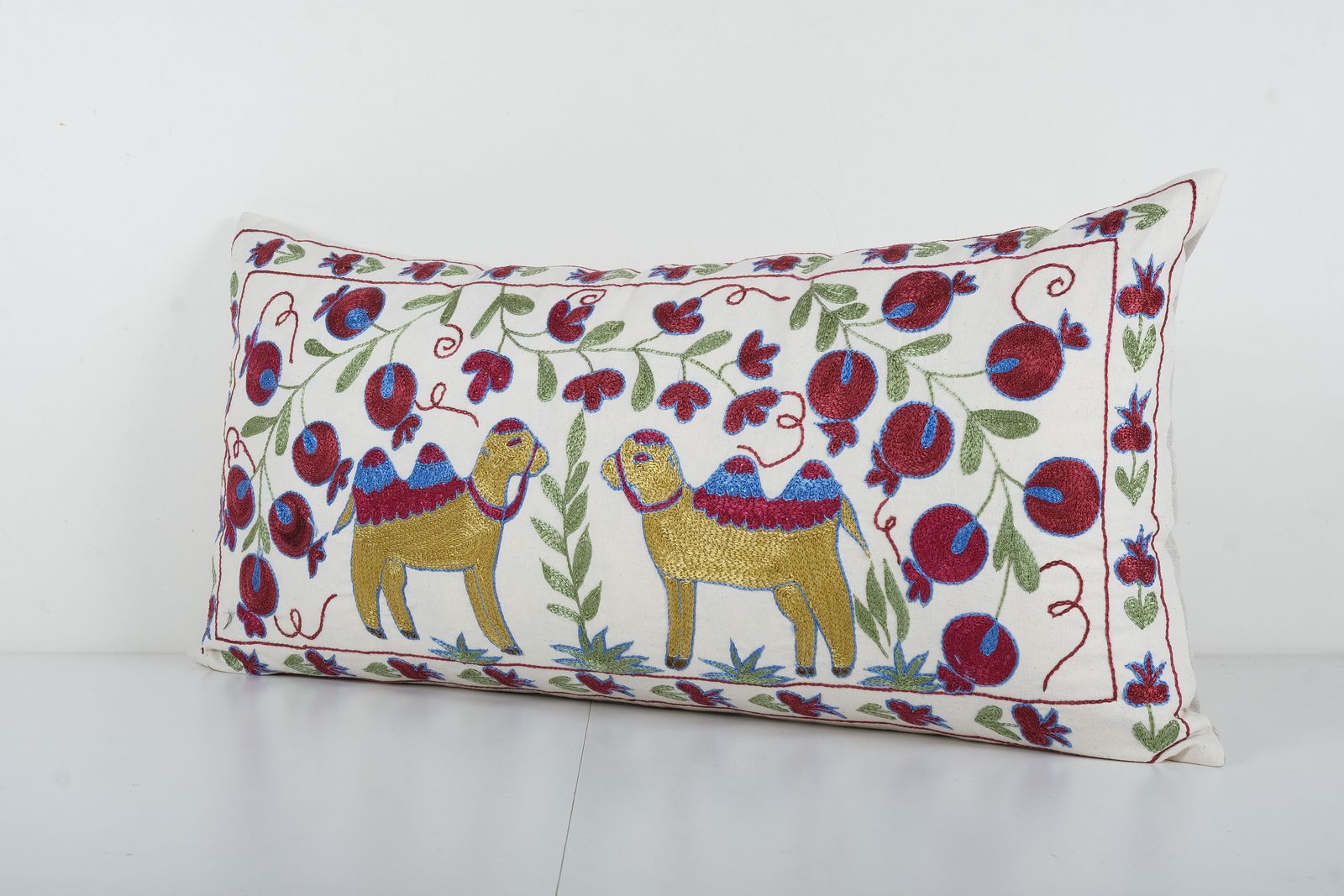 Oversize Suzani Pillow Cover, Animal Uzbek Decorative Pillow, Ethnic Designer Pillow Case, Vintage Long Cushion Cover photo Textiles