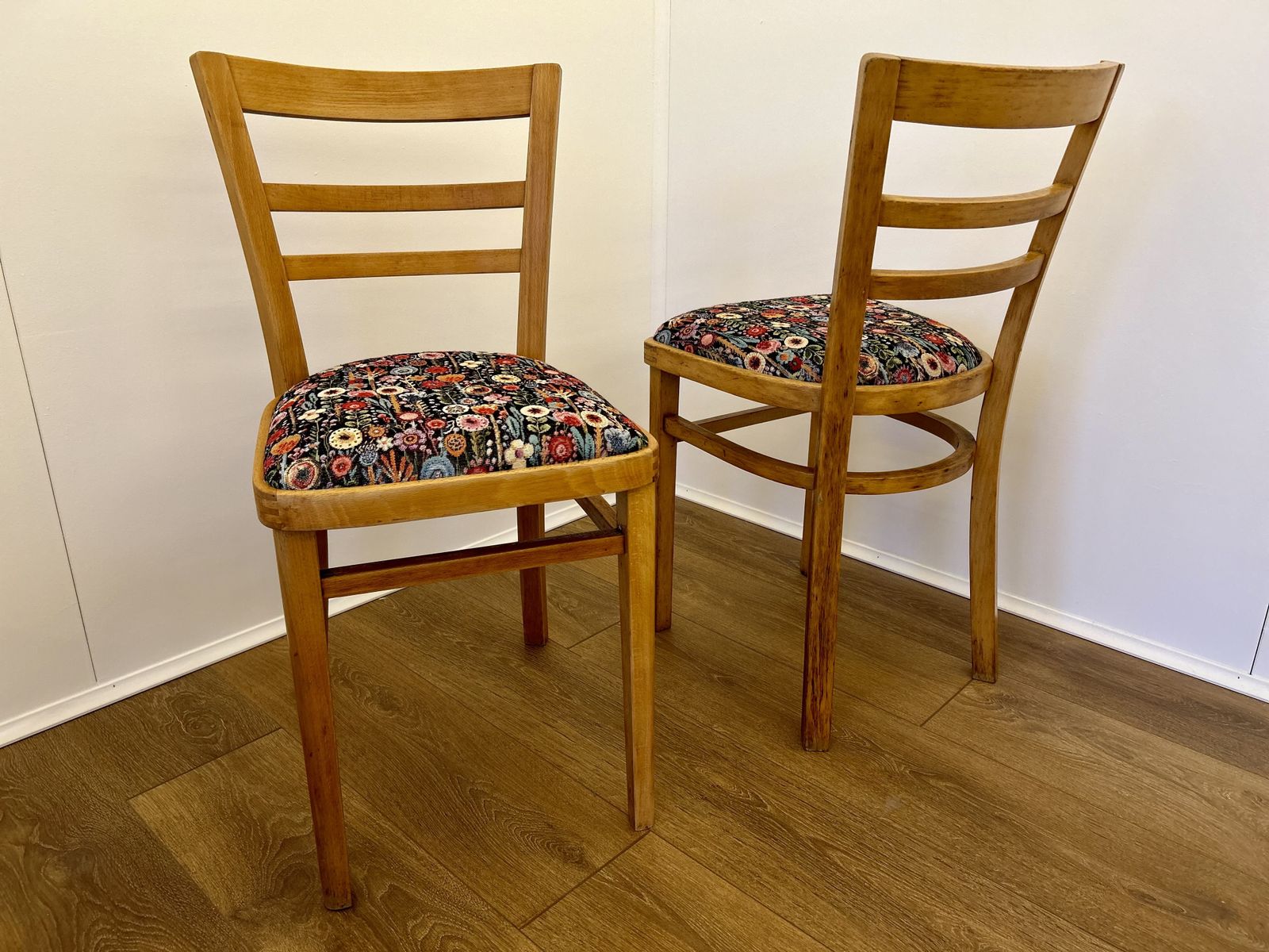 Pair Of Vintage Mid Century Dinning Chairs By Benchairs photo for sale