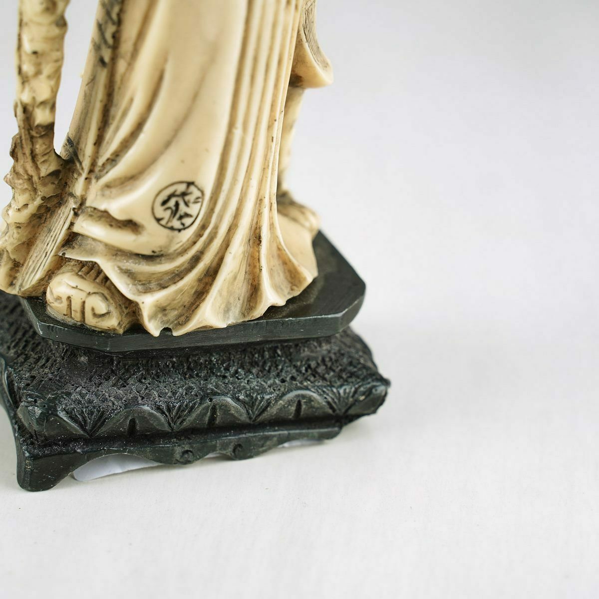 Chinese Statue photo vinterior