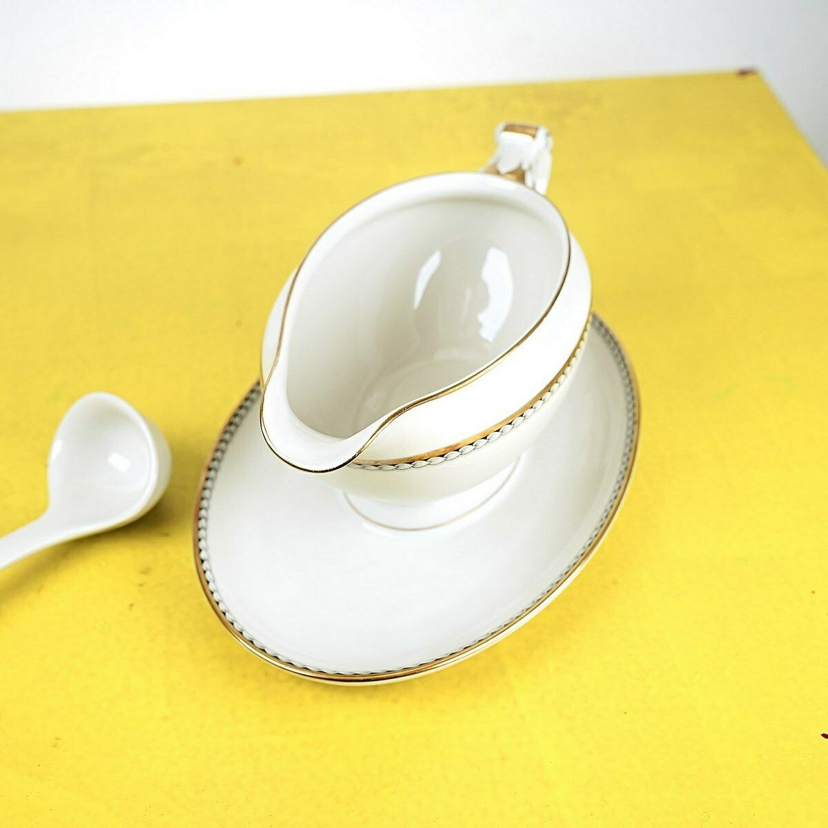 Ceramic Gravy Boat, Heinrich Ivory Body Supreme Bavaria Germany photo vinterior
