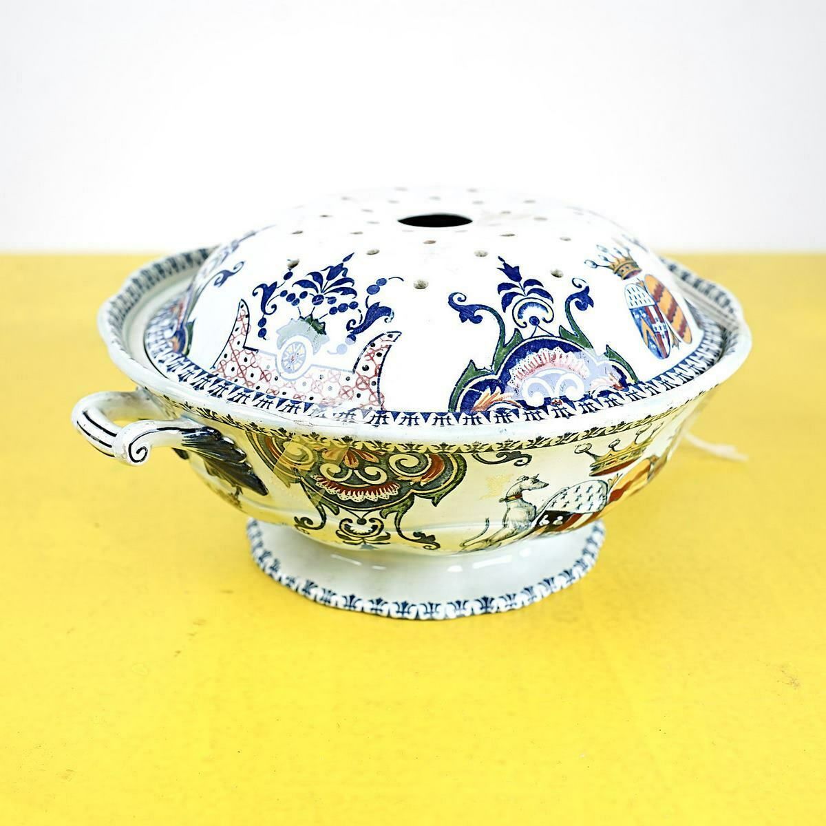 Ceramic Flower Holder
