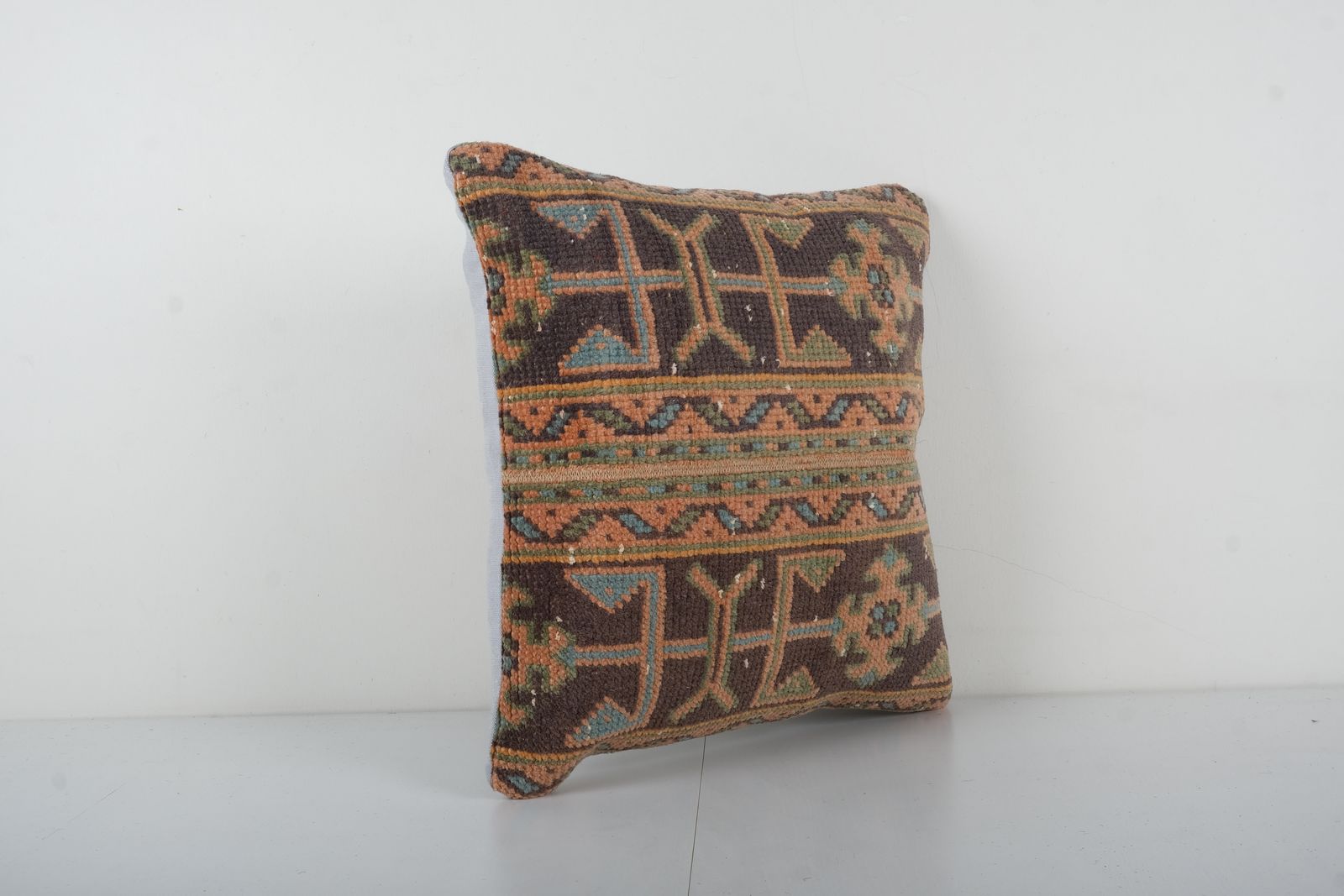 Mid 20th Century Oushak Pillow Cover Made From An Anatolian Carpet Rug photo Textiles