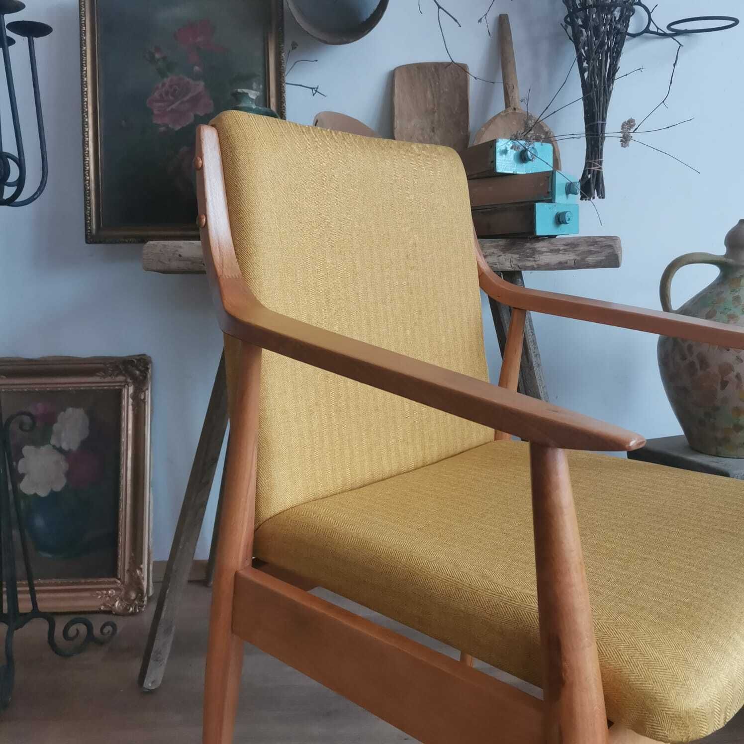 Mid Century Austrian Hand Made Chair From Oak. 1940s photo 340.0