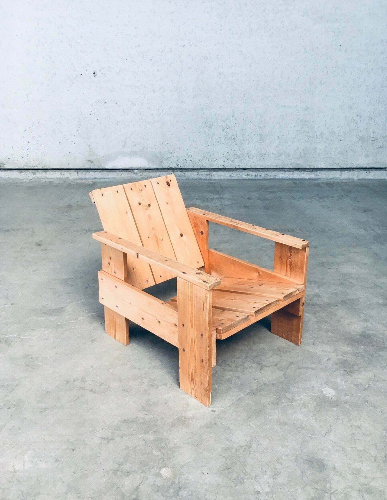 De Stijl Movement Dutch Design Pine Crate Chair By Gerrit Rietveld photo furniture
