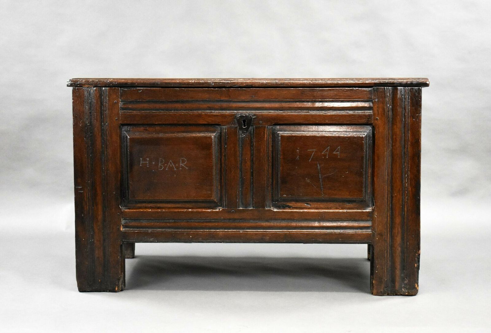 17th Century Oak Marriage Chest photo Furniture