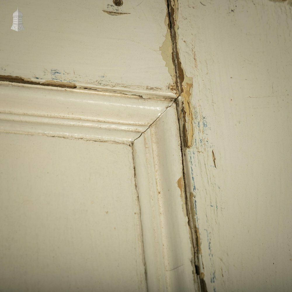 450.0 Pine Paneled Door, 4 Moulded Panel photo