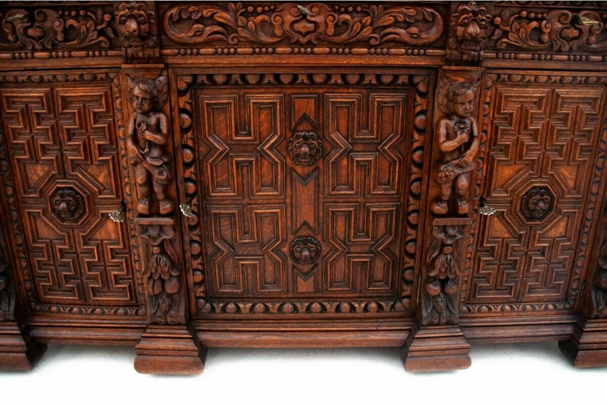 photo vintage Carved Buffet Chest Of Drawers, France, Circa 1860. After Renovation.