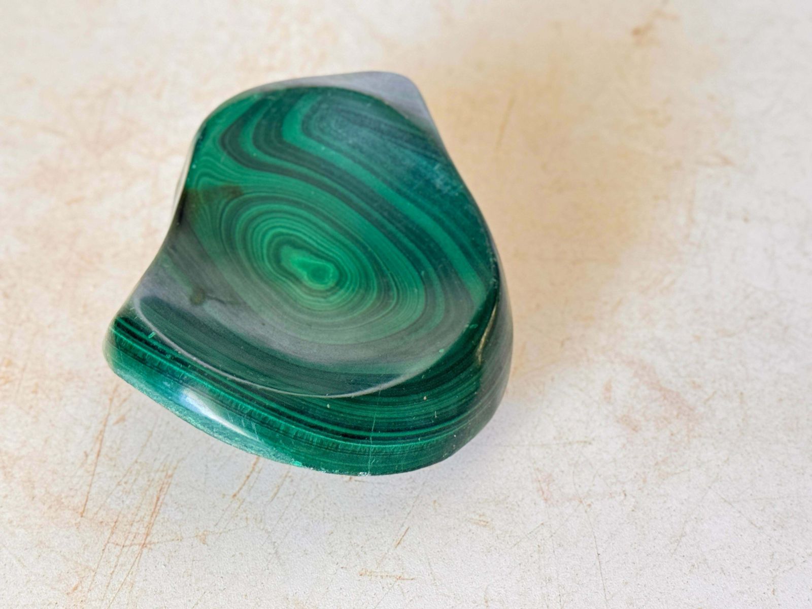 Small Malachite Ashtray Desk Accessory Green Color Africa 20th Century photo vinterior
