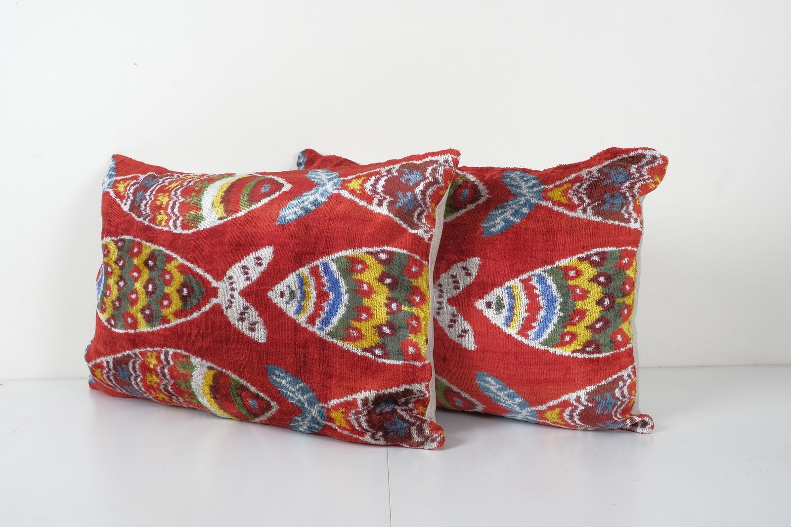 Bohemian Fish Figured Silk Ikat Velvet Pillowcase, Set Ethnic Animal Pattern Velvet Designer Cushion   Pair Handloom Ikat Case 16'' X 24'' photo for sale