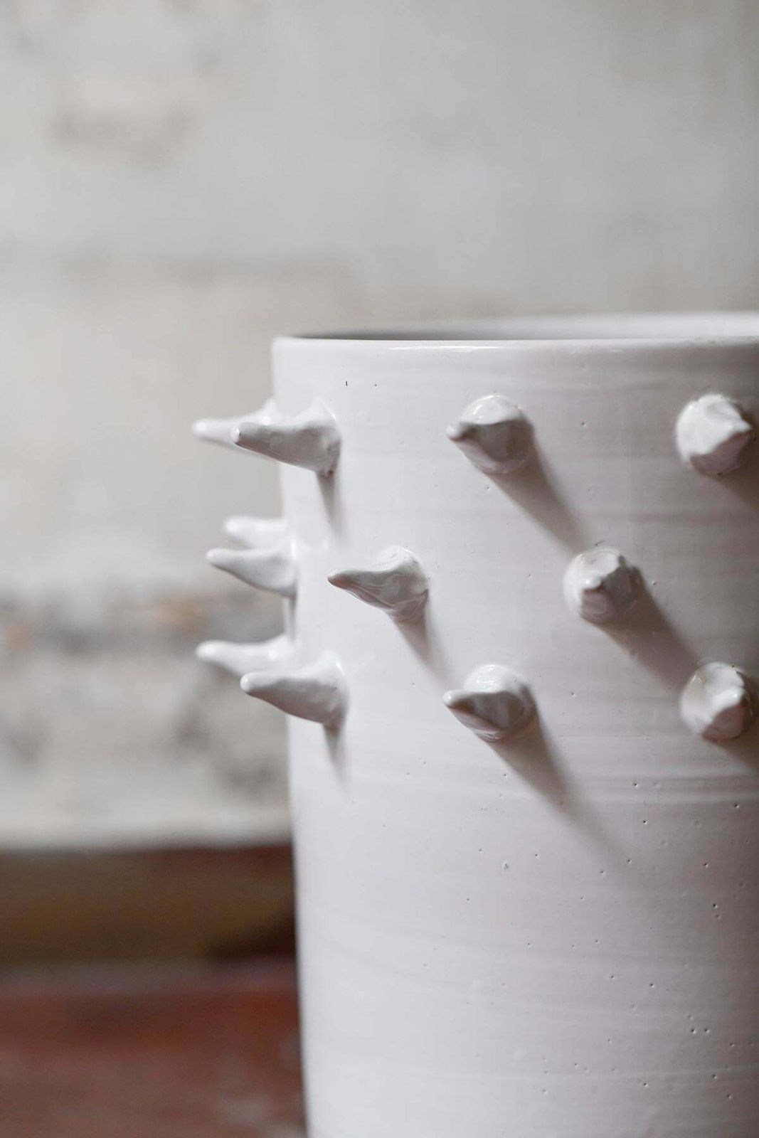 Rare “Spina” Vase In Glazed Ceramic By Umberto Mantineo photo vinterior