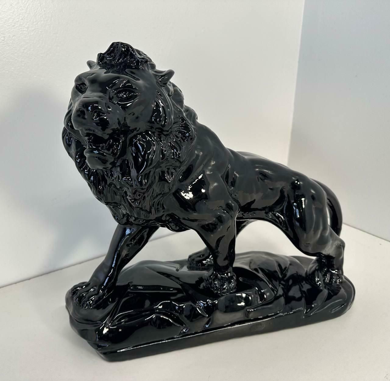 Italian Art Deco Fired Clay Black Polished Lion, 1930s photo vintage