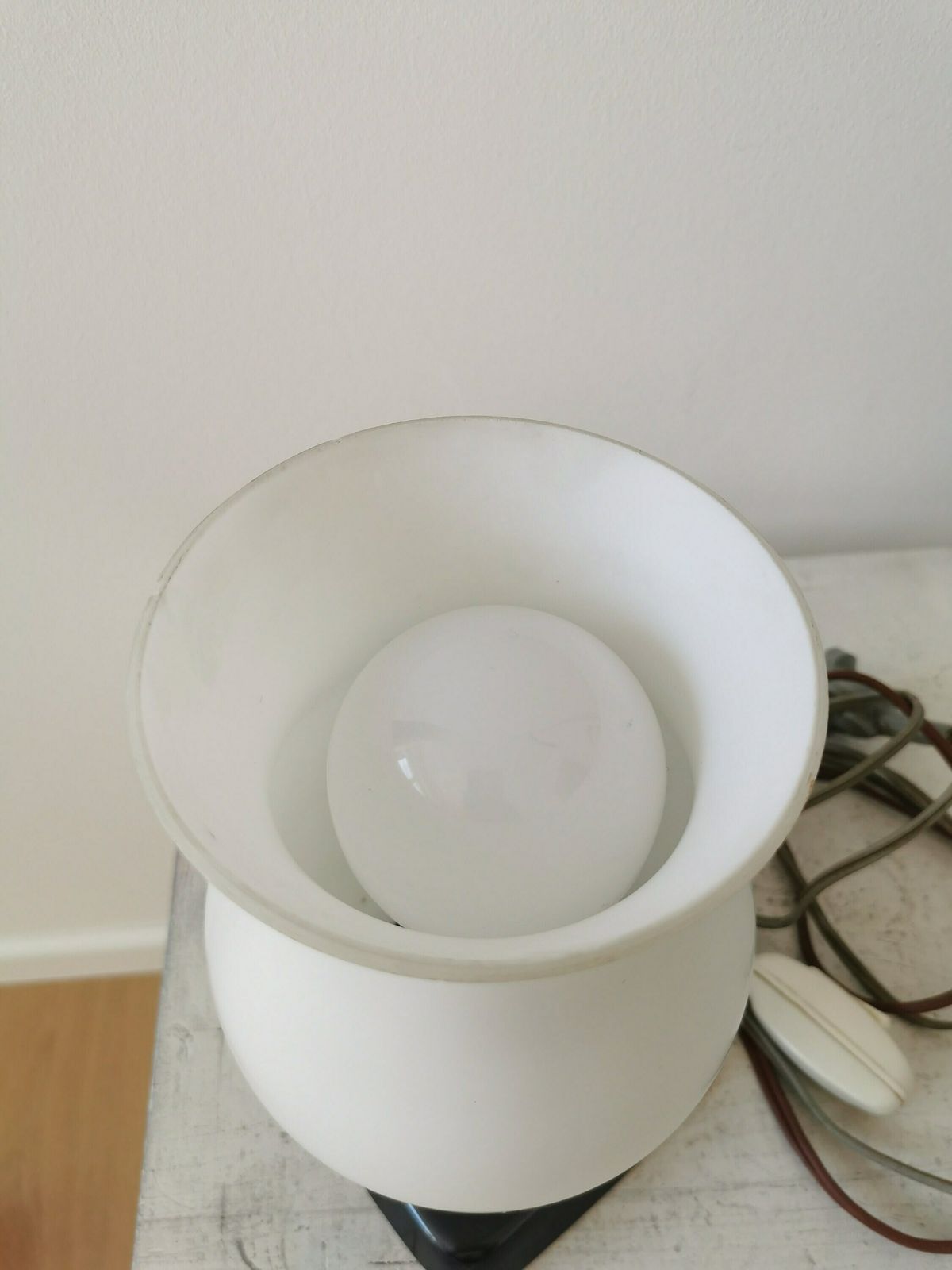photo furniture Mid Century Table Lamp Retro Bedside Glass Lamp From The 1960 Made In Yugoslavia White Opaline