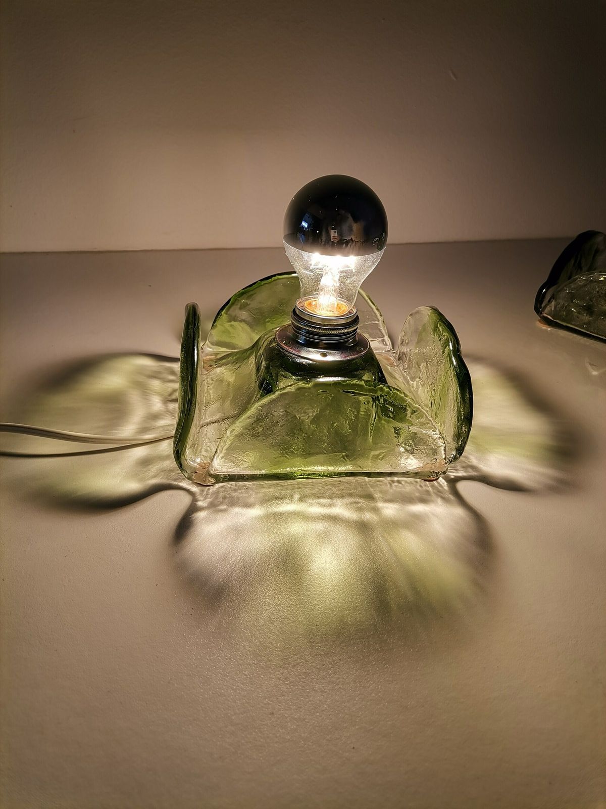 Pair Of Mid Century Clover Shaped Murano Bedside Lamps / Glass Night Light / 70s Yugoslavia photo vinterior