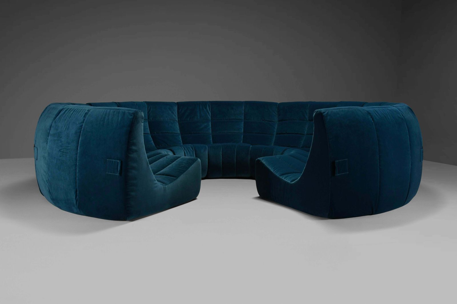 Rare And Exceptional 'Gilda' Circle Sofa In Velvet By Michel Ducaroy, 1972 photo Furniture