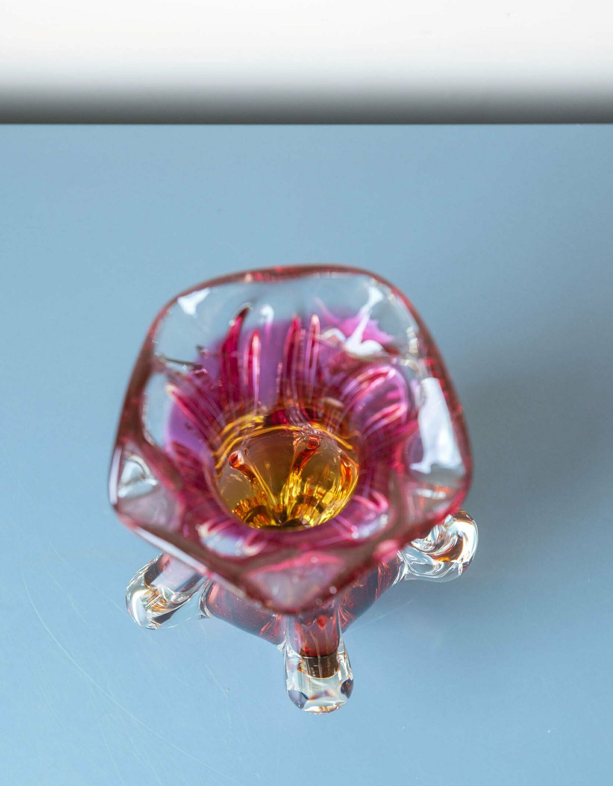 Roze Kunstglazen Vaas Van Josef Hospodka, Handgeblazen Tsjechische Bloemenvaas, Jaren 1960, Designervaas Met Geschulpte Rand, Mid Century Modern photo vintage