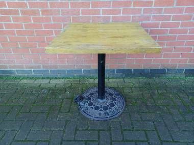 Cfc0964 Dining Table With Tom Dixon Drain Cover Style Base