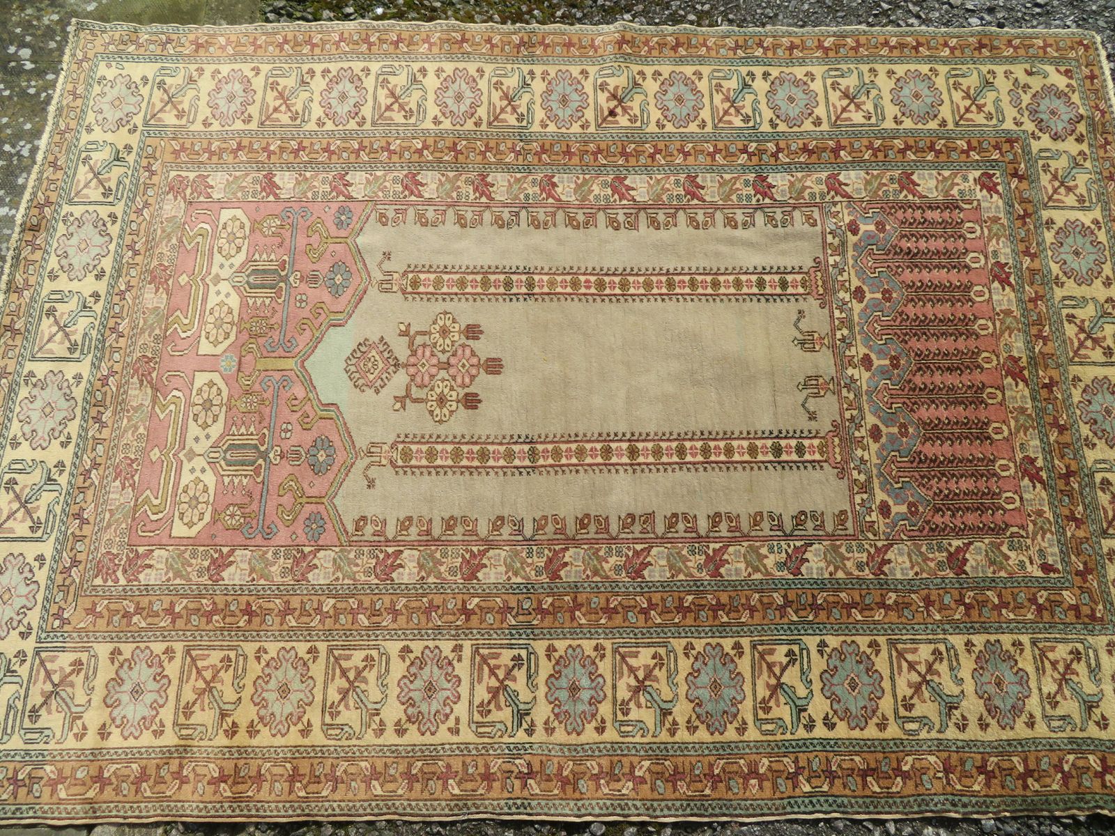 A Fine Antique Turkish Panderma (Bandirma) Prayer Rug. Soft Colours. West Anatolia 180cm X 128cm photo Textiles