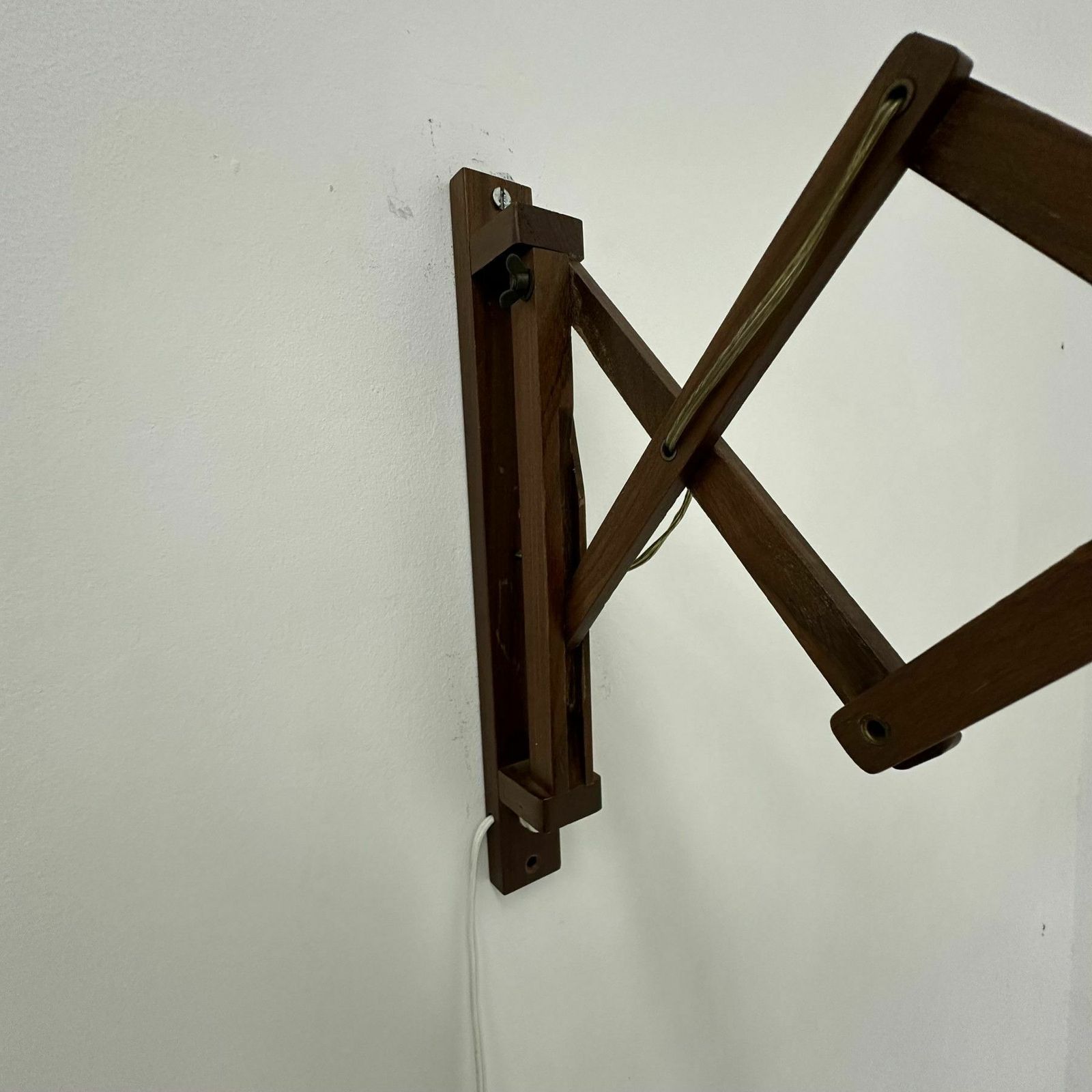 photo for sale Vintage Teakhouten Schaarlamp Voor Aan De Wand, Jaren 1960