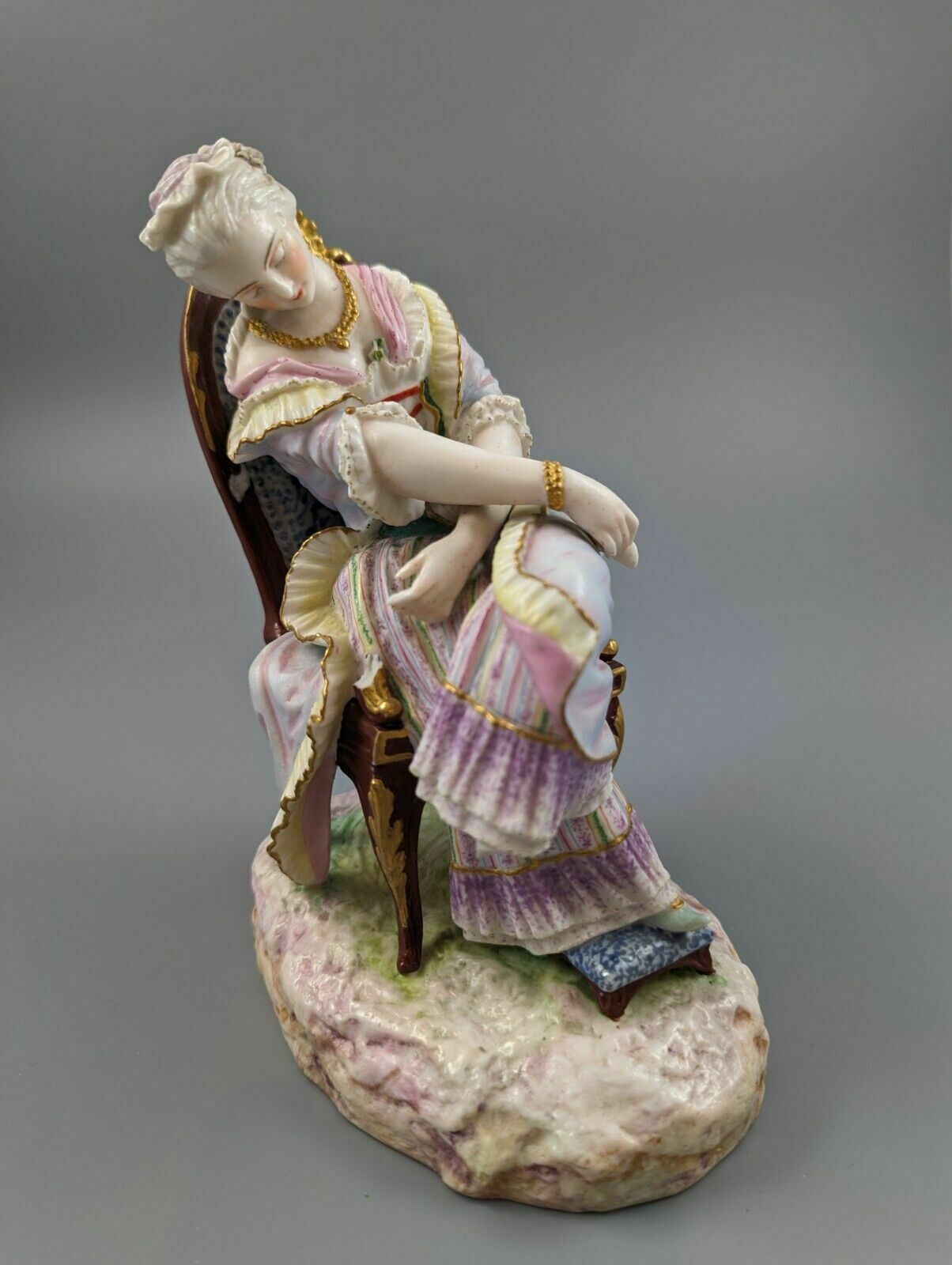 A 19th Century Vion Et Baury Paris Biscuit Porcelain Figurine Of A Lady Sleeping photo vinterior