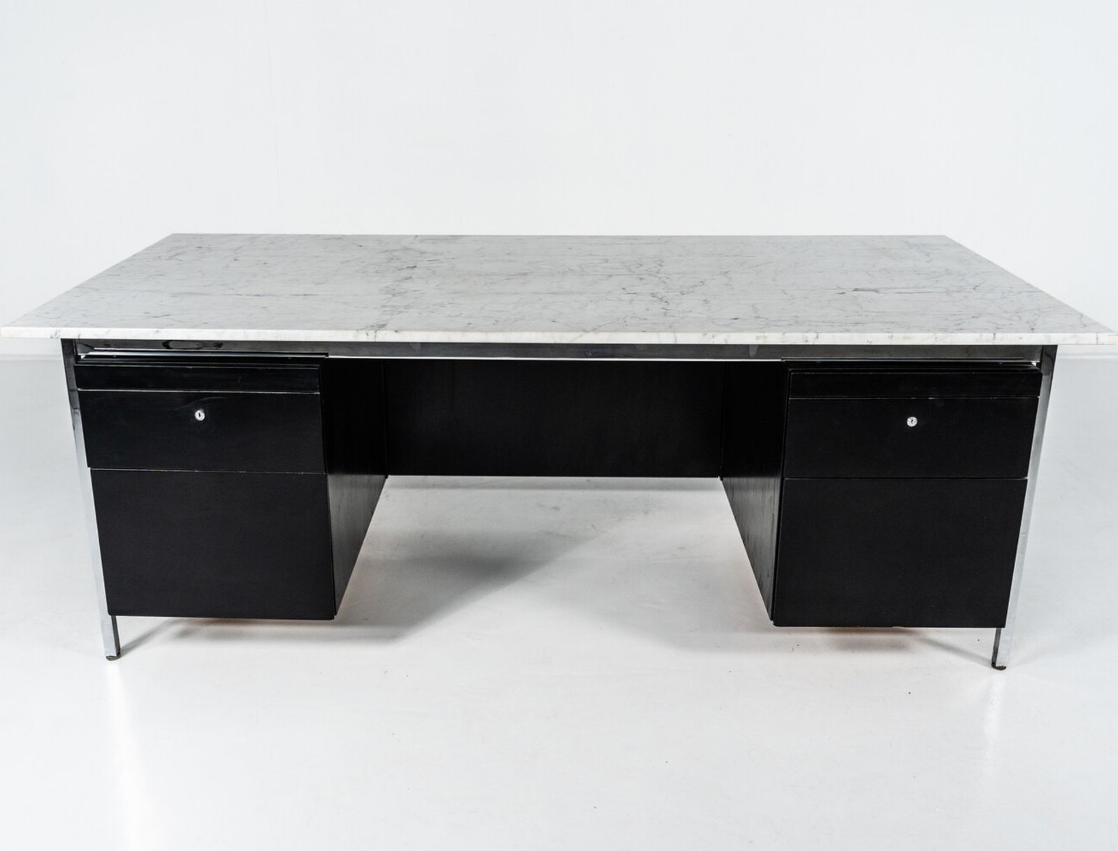 Mid Century Modern Desk By Florence Knoll For Knoll International photo Furniture