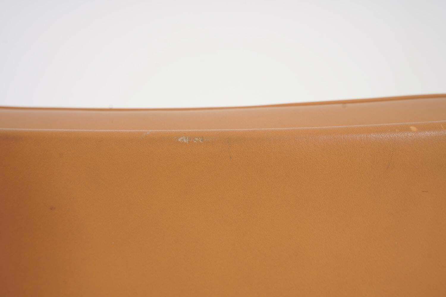 photo furniture Swedish Leather And Aluminium Lounge Chairs "Mondo" By Karl Erik Ekselius