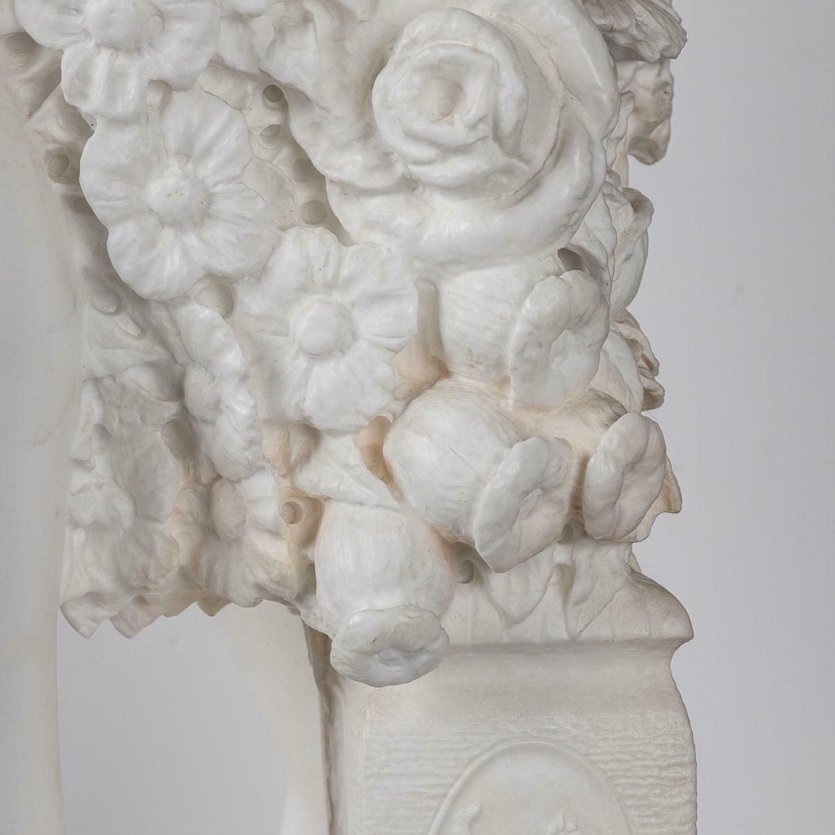 photo vintage 19th Century Italian Marble Figure Of A Nude, Adolfo Cipriani (1880 1930)