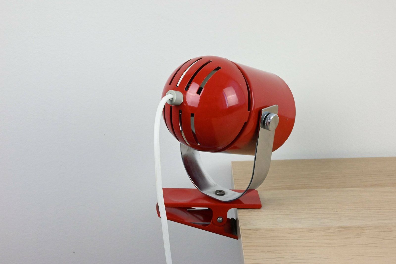 Mid Century Desk Lamp, Metal Lamp, Desk Metal Lamp, Table Lamp, Desk Lamp, Bedside Lamp, Mid Century Lamp, Red Lamp, Table Light photo vintage