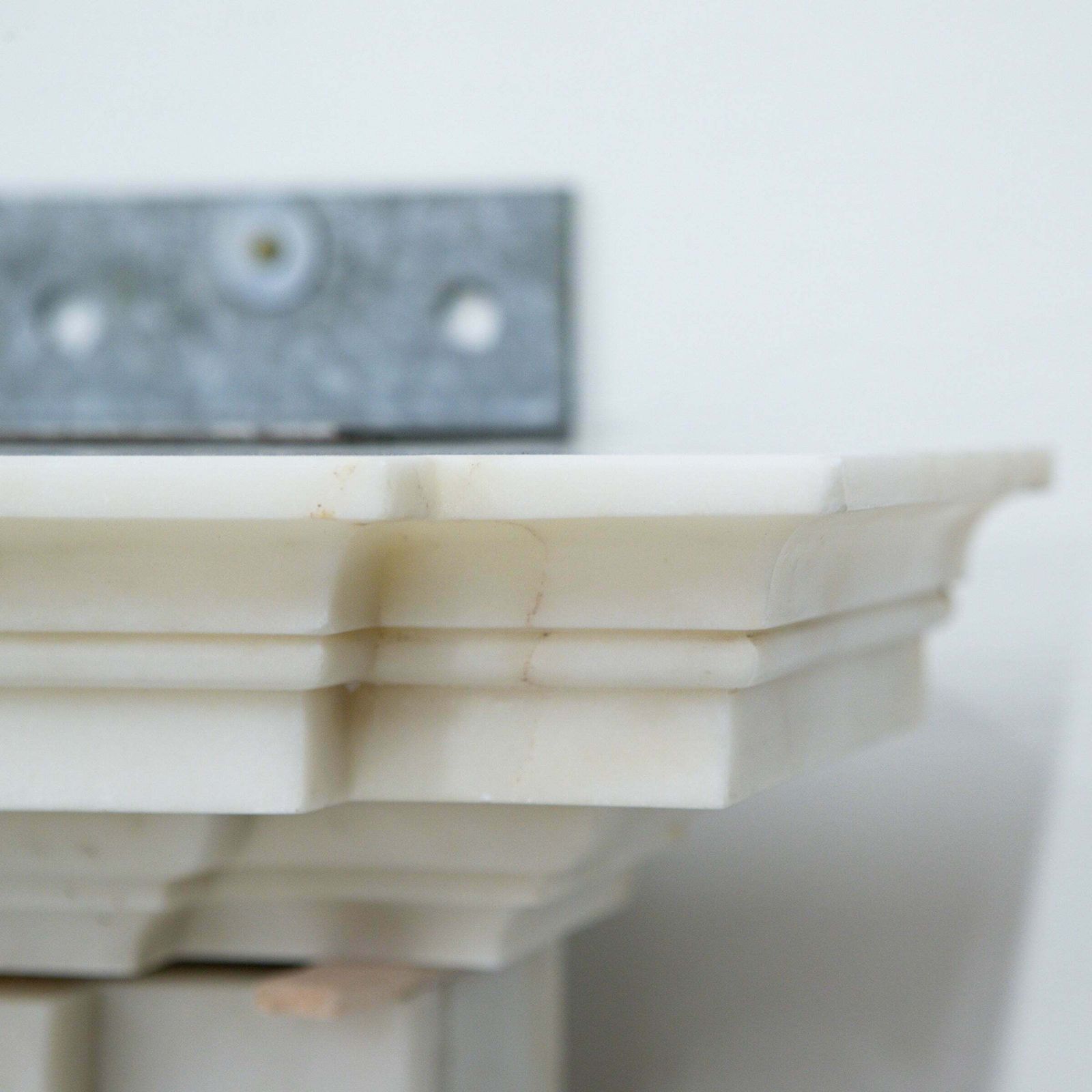 photo vintage Marble Antique Late Georgian Statuary And Spanish Brocatello Inlay Chimneypiece C.1790