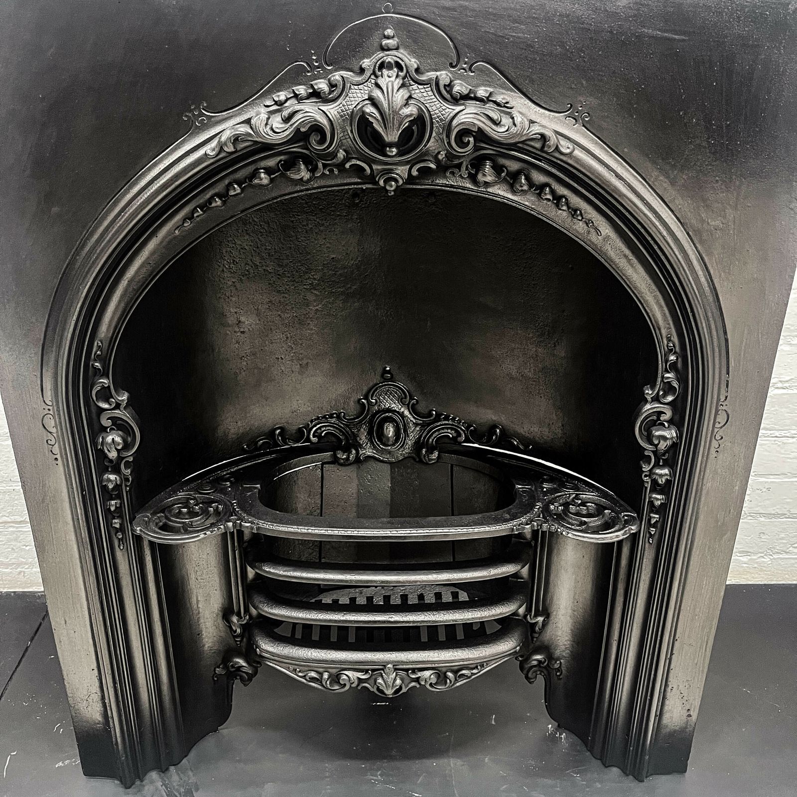 Antique Early Victorian Cast Iron Arched Insert photo for sale