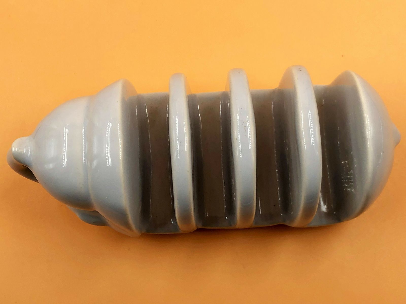 Vintage Carlton Ware Novelty Baby Blue Elephant Design 4 Slice Toast Rack. photo vinterior