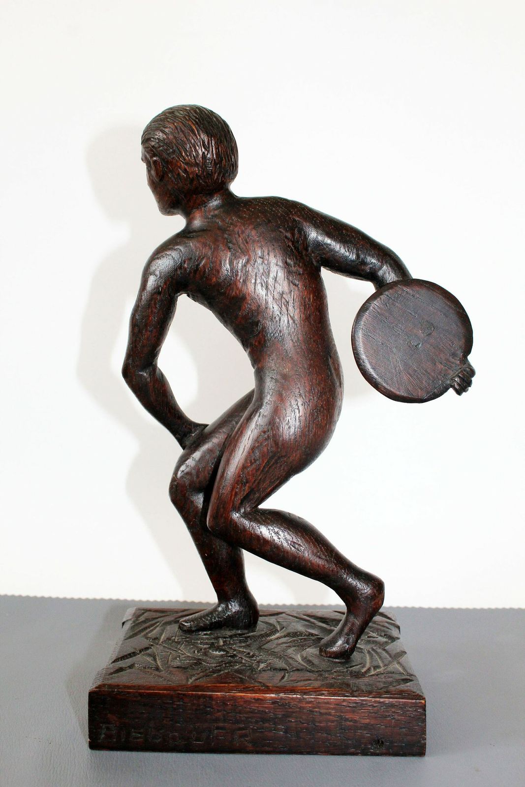 Vintage Carved Wood Sculpture Artist Interpretation Myron Discobole, Disc Thrower, Athlete Athletic Sport, Art Sculpture, Hand Made, Olympic photo vinterior