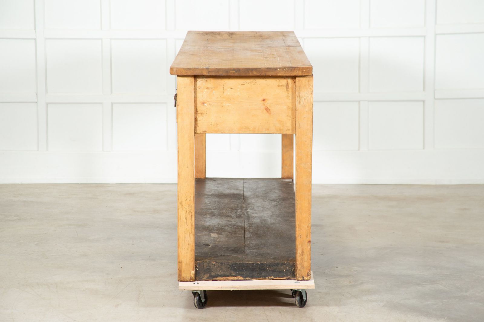 photo furniture Monumental English Georgian Country House Pine Potboard Dresser Base