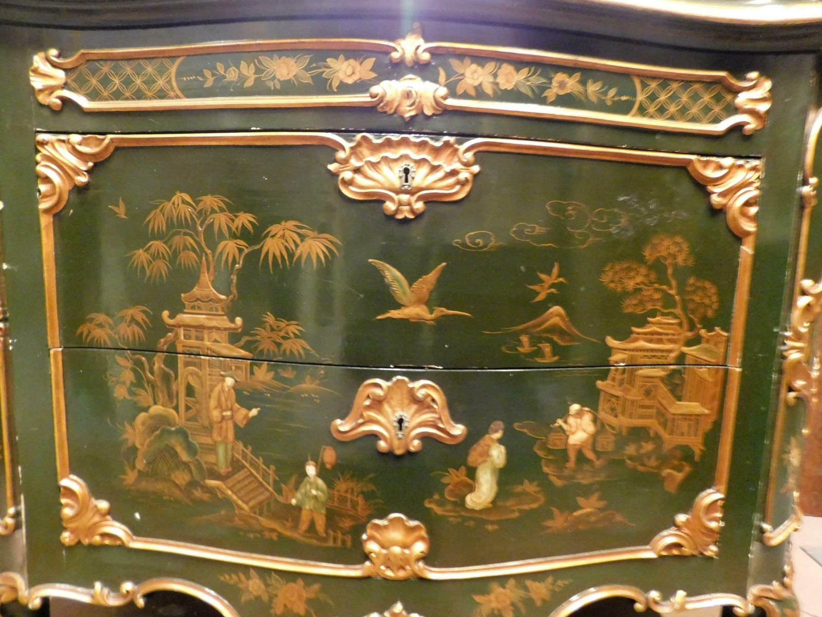 3488.0 Vintage Chest Of Drawers With Mirror, Gilded With Painted Chinoiserie, Italy photo