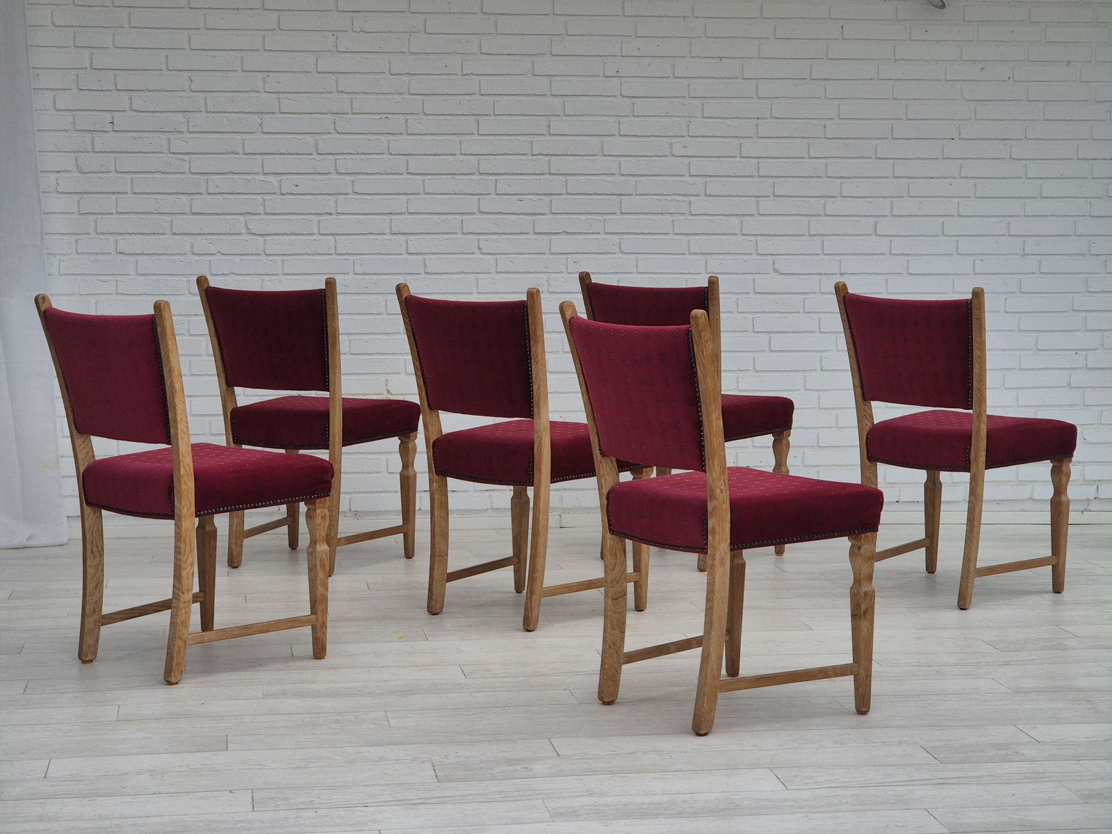 Jaren 1970 – Set Van 6 Deense Eetkamerstoelen, Zeer Goede Staat, Eikenhout. photo Meubels