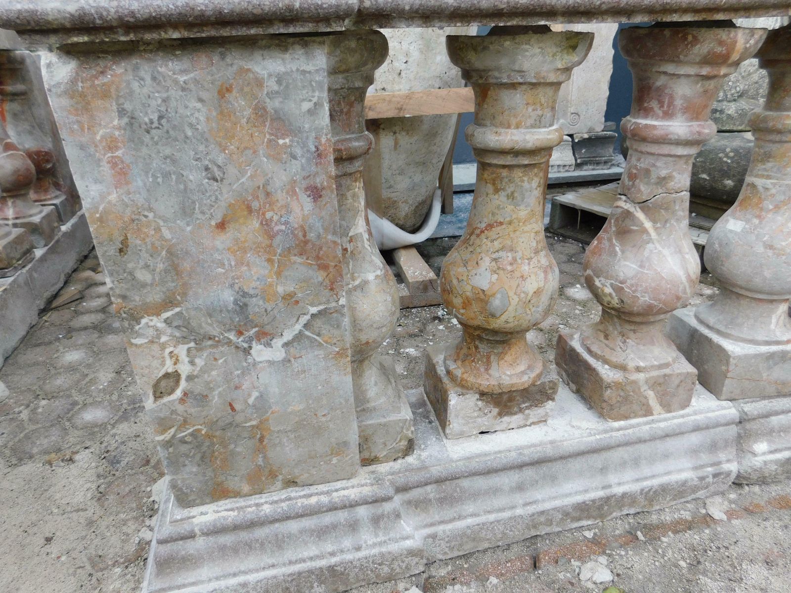 photo vintage Pair Of Pink Marble Balustrade Railings, With Sculpted Columns, Italy