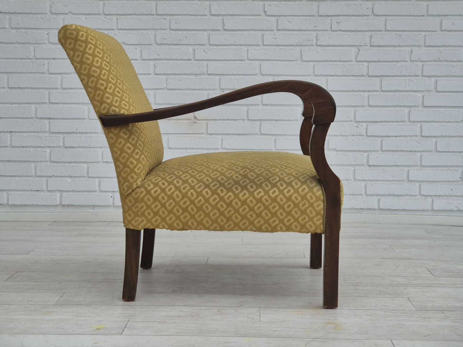 1950s, Danish Design, Armchair In Original Condition, Furniture Cotton/ Wool Fabric. photo 770.0
