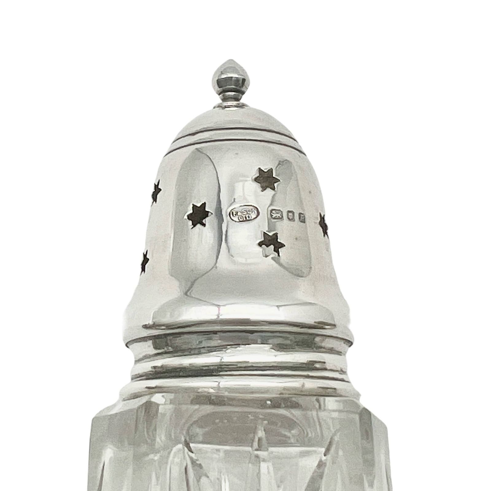 Vintage Silver Topped Cut Glass Sugar Sifter   Sugar Shaker   Israel Freeman   Hatton Garden London   Dining Room Decor   Kitchenalia photo for sale