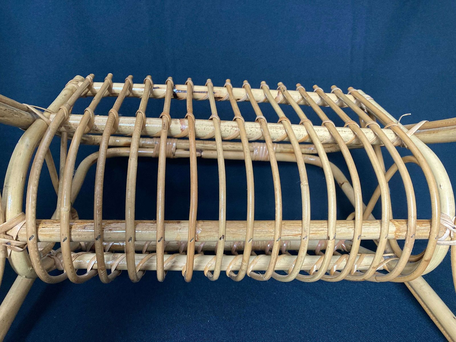 Franco Albini Style Rattan Bamboo Magazine Rack Newspaper Stand, France, 1950s / Vintage Magazine Rack / Retro Magazine Rack Bamboo photo 171.0