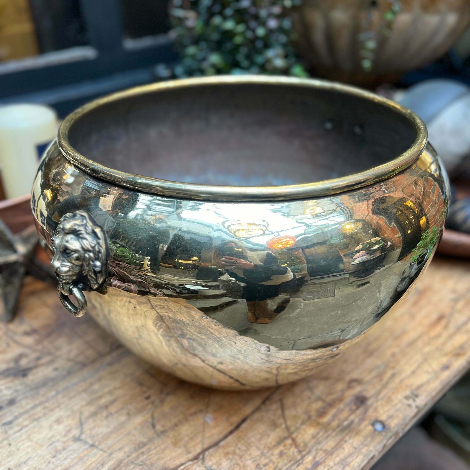 Large Antique Polished Brass Vase / Jardiniere photo furniture